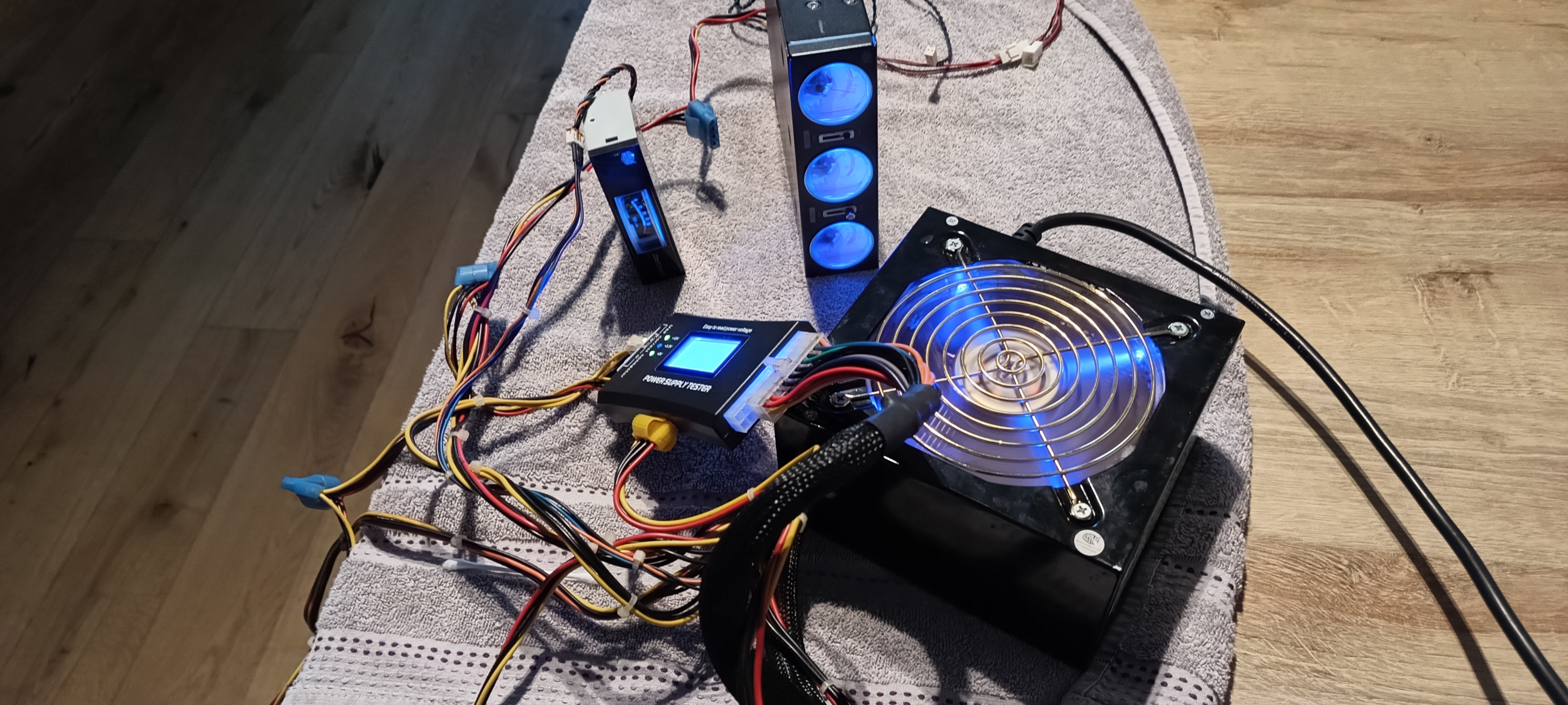 cooler master muszkieter.jpg